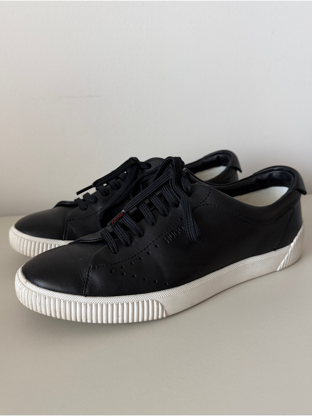 HUGO Women’s Black Leather Lace Up Sneakers Size 7